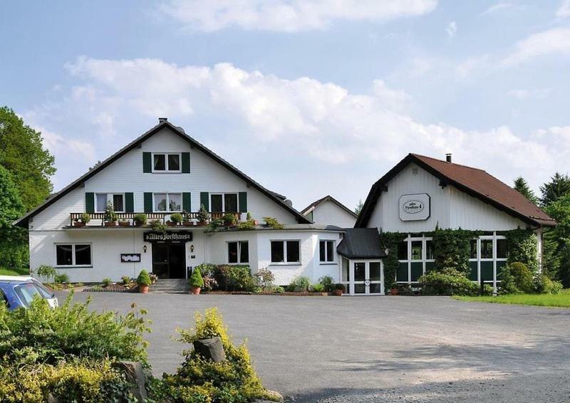 Altes Forsthaus Goseplack Hotel Hardegsen Exterior photo